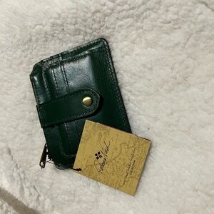 Patricia Nash Dark Green Leather Key & Card Holder